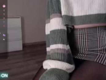 noelleneptune webcam chaturbate model stream image