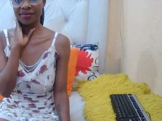 londondarling webcam model stream image