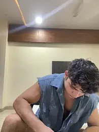 Vihaaanfucks webcam model stream image