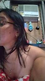 WildLady webcam model stream image