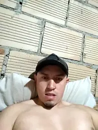 douglaszaens webcam stripchat model stream image