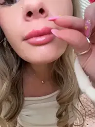 LoveShae_ webcam model stream image