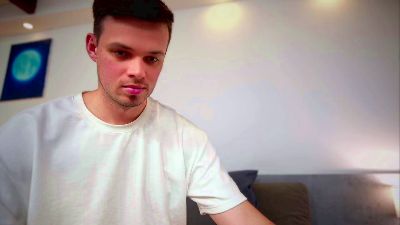 Waynenort webcam model stream image