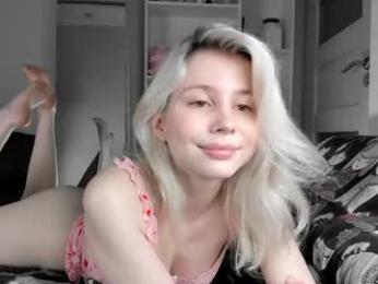 hi_popsy webcam model stream image