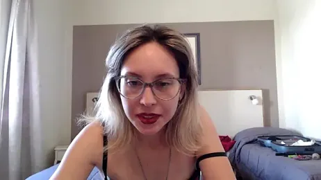 L_Sofia webcam model stream image