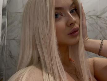 ElsaBarbie webcam model stream image