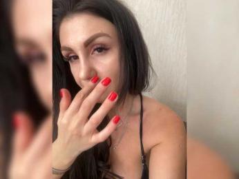 KrastyKiss webcam bongacams model stream image