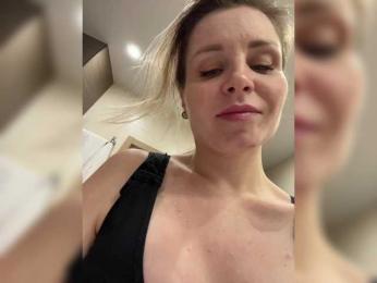 -x777x- webcam model stream image