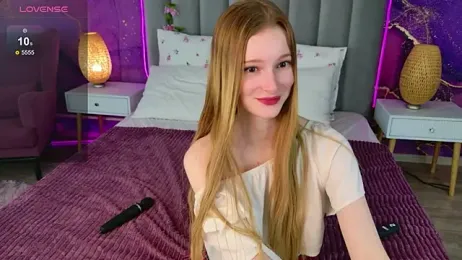 Mollydollzz webcam model stream image