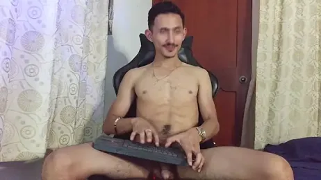 HomeAloneK webcam model stream image