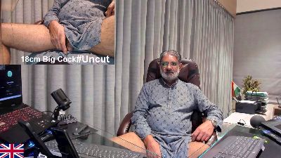 OnlineBossUK webcam cam4 model stream image