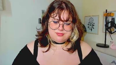 OpheliaLush webcam model stream image