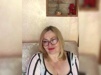 SvetlanaMinetovna webcam model stream image