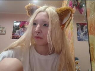 Meda Langland webcam model stream image