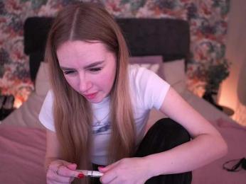 DivineJass webcam bongacams model stream image