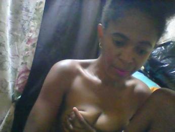 Sthela webcam model stream image