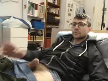 dantheman233 webcam model stream image