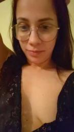 FrenchiesLiveX webcam model stream image