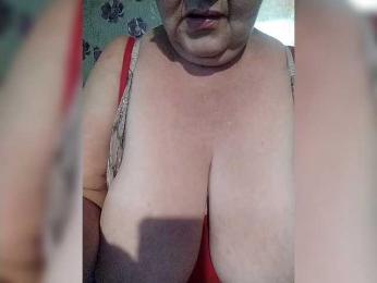 KristinaExcite webcam bongacams model stream image