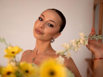ElizabethNorris webcam livejasmin model stream image