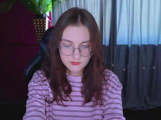 Vixen Light webcam model stream image