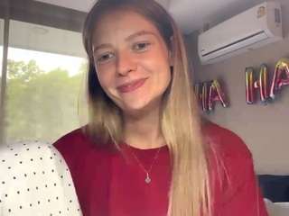 leorakorzep webcam model stream image