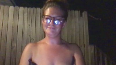 Lynniexo webcam model stream image
