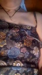 Nivea_82 webcam model stream image