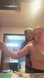 Yourfavfem webcam model stream image