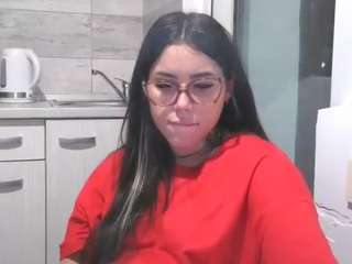prettyjulliette webcam model stream image