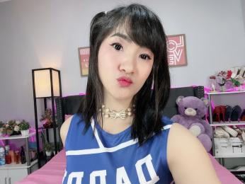 AngelaQuinn webcam model stream image