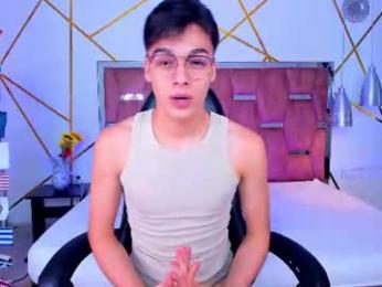 gerony_ webcam model stream image