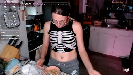 KierBearKisses webcam model stream image