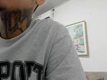 lovers_legendary webcam model stream image