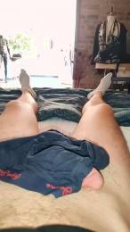 Jeuneenfolie webcam model stream image