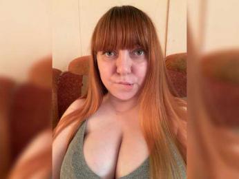MilfaSguirt webcam bongacams model stream image