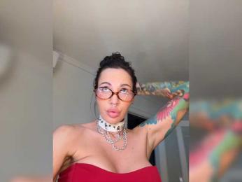 CosmoV1be webcam bongacams model stream image