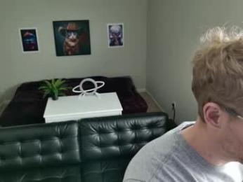 blueeyedtallguy webcam model stream image