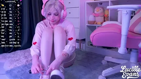 lucille_evans webcam stripchat model stream image