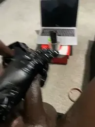 Mastercumload webcam model stream image