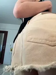 Cecilia0o webcam model stream image