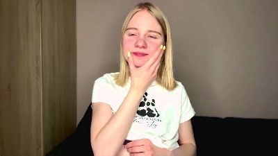 LoraEddy webcam model stream image