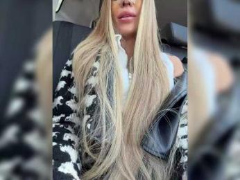 ALVUWKA webcam bongacams model stream image