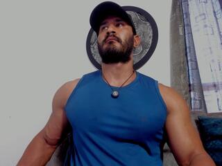 Curt X webcam model stream image