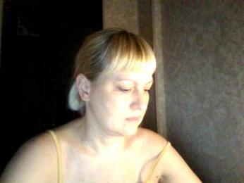 krisss2016 webcam model stream image