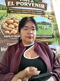 __valentina18 webcam model stream image