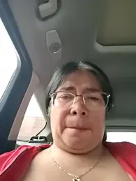 __valentina18 webcam stripchat model stream image