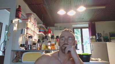 poussin03 webcam model stream image