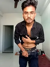 sdgjjkkmm webcam model stream image