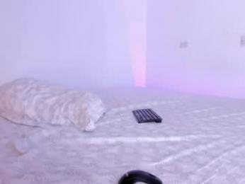 dayanavelez webcam model stream image